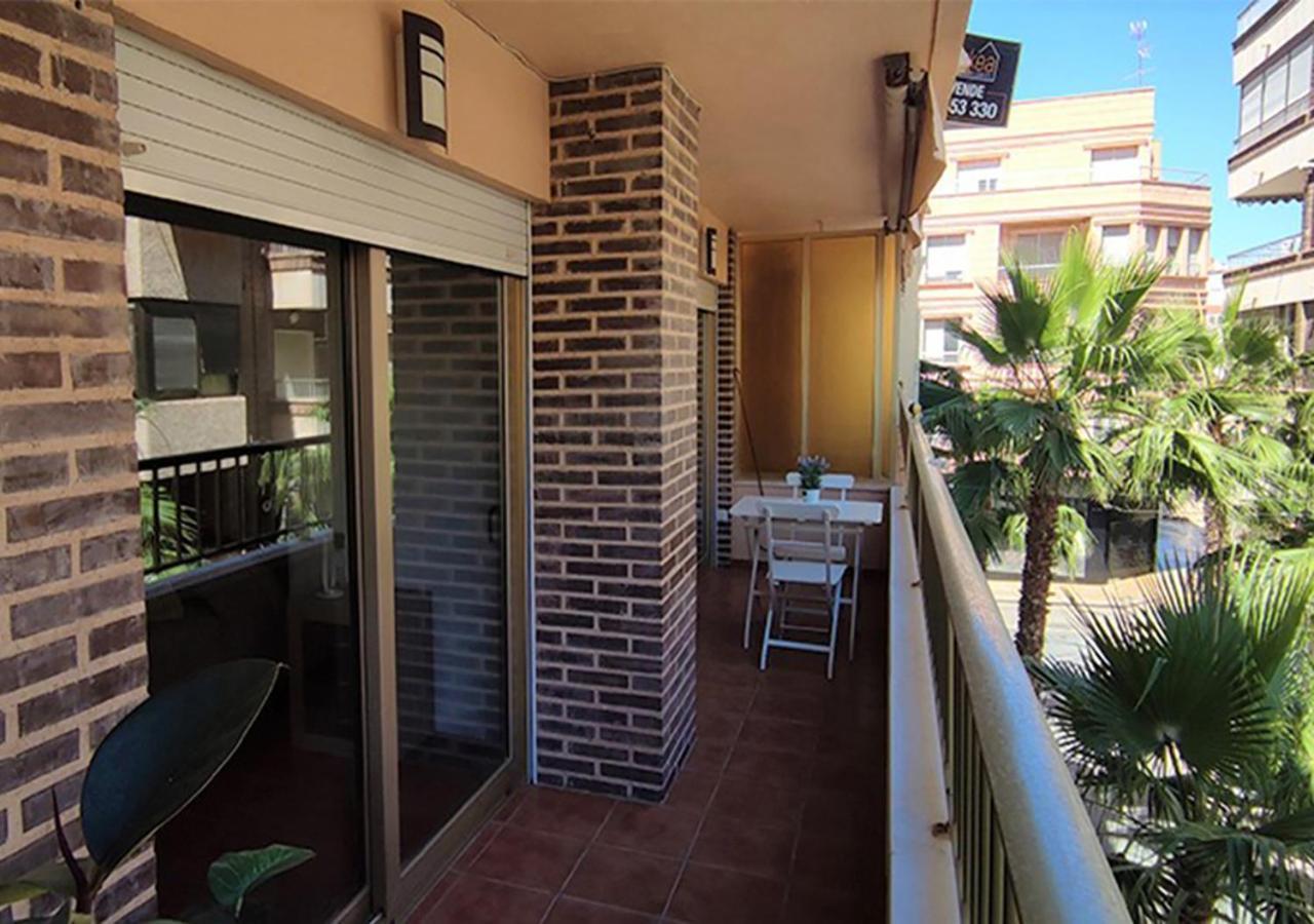 Ferienwohnung Piso Centro Ciudad Club Nautico Torrevieja Exterior foto