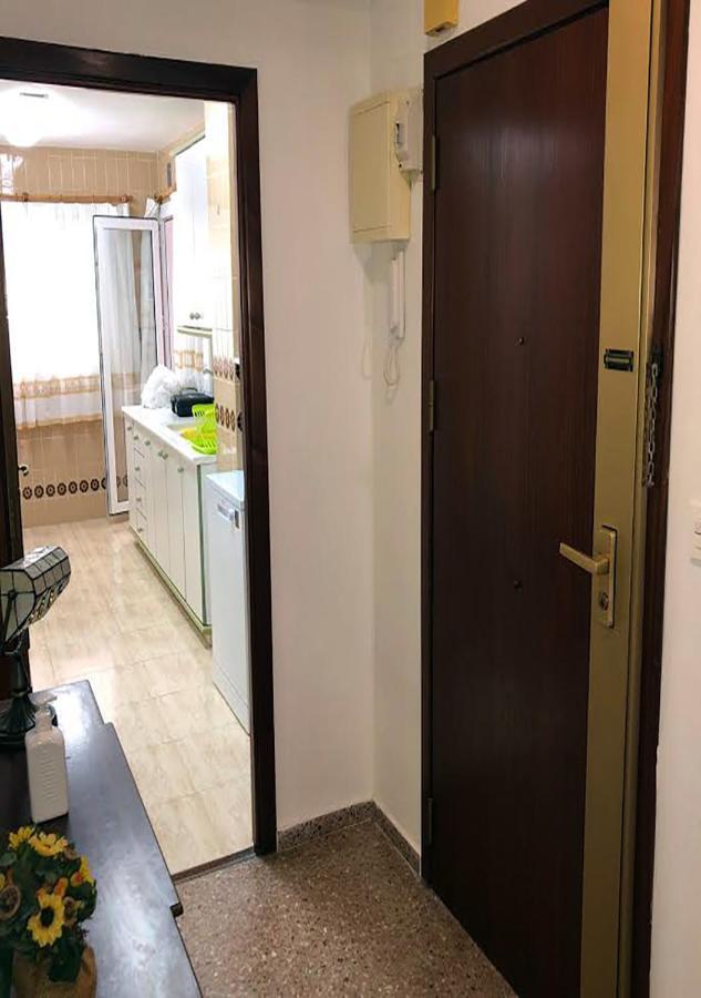 Ferienwohnung Piso Centro Ciudad Club Nautico Torrevieja Exterior foto