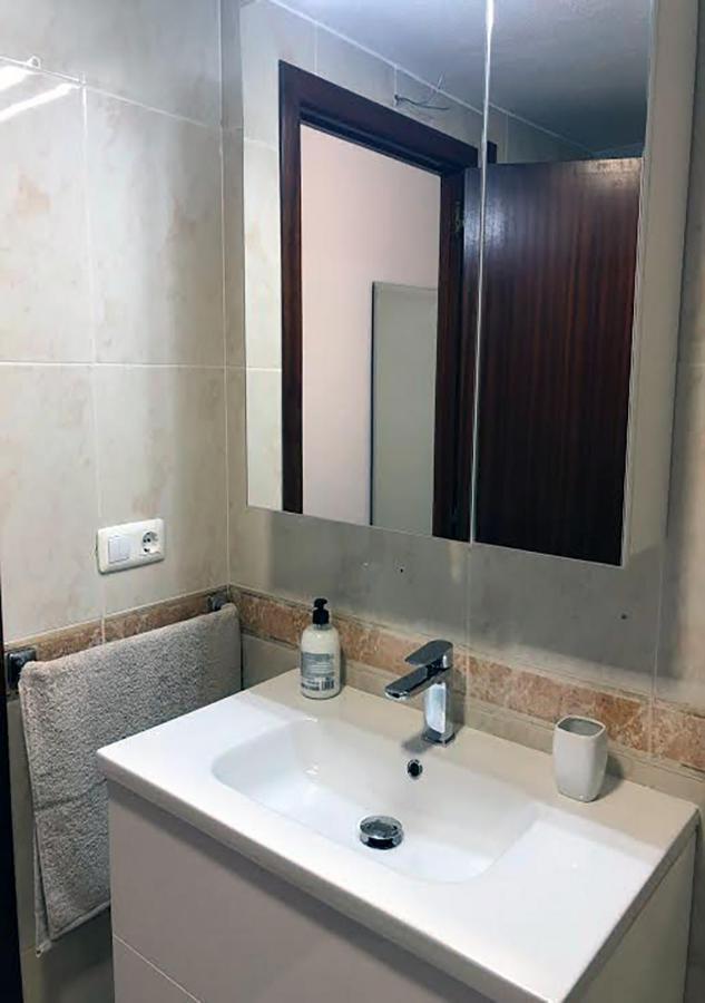 Ferienwohnung Piso Centro Ciudad Club Nautico Torrevieja Exterior foto